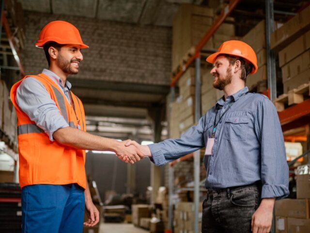 How to Choose the Right Manufacturing Partner